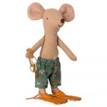 Maileg Beach Mice, Big Brother In A Cabine De Plage