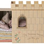 Maileg Princess And The Pea, Big Sister Mouse - Gallery Image