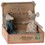 Maileg Mum And Dad Mice In Cigarbox, 2023