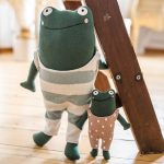 Cuddly toy frog “Janne” with baby, Ava & Yves
