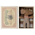Maileg Sleepy wakey baby mouse in matchbox – Rose
