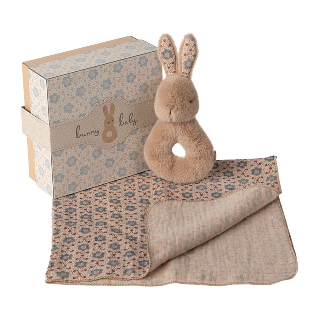 Maileg Rabbit rattle set – Cream peach