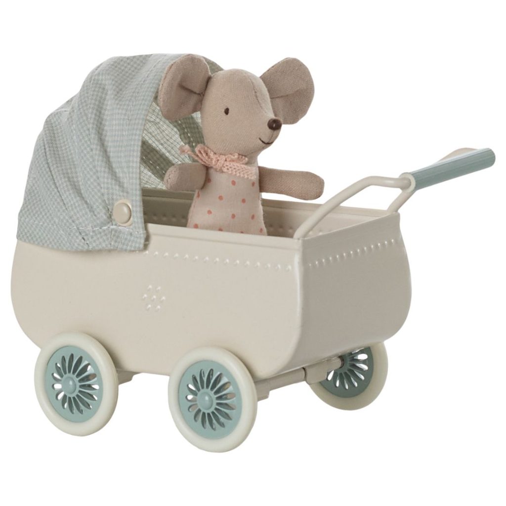 Maileg Pram with baby mouse – Mint