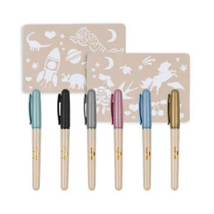 Children's tattoo kit: 6 colored felt-tip pens (13.5×1.3 cm) and 20 reusable sticker templates (12×8 cm), made of 100% polypropylene