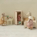 Maileg Bed, Mouse – Off white - Gallery Image