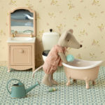 Maileg Big Sister Mouse In Matchbox - Gallery Image